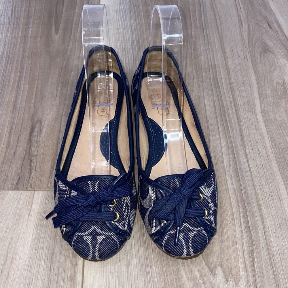 Women's Navy Patterned Bow Ballet Flats